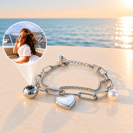L’amour bracelet (your photo inside)