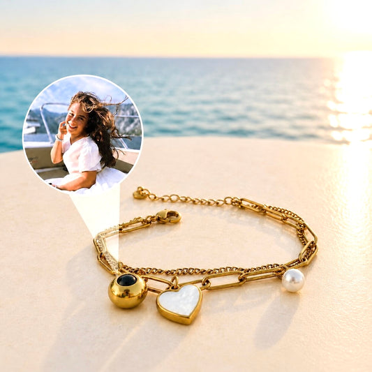 L’amour bracelet (your photo inside)